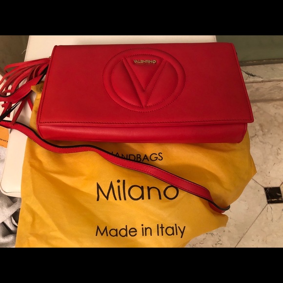 NWT! VALENTINO Lena Red Leather Clutch Crossbody - Picture 1 of 8